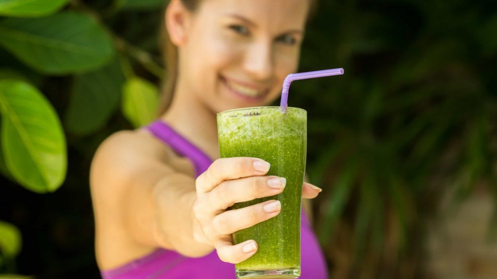 The benefits of adding detox drinks to your fitness routine 